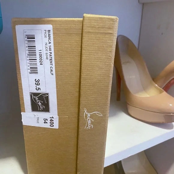 Loubutini beige heels in perfect condition - Picture 13 of 13